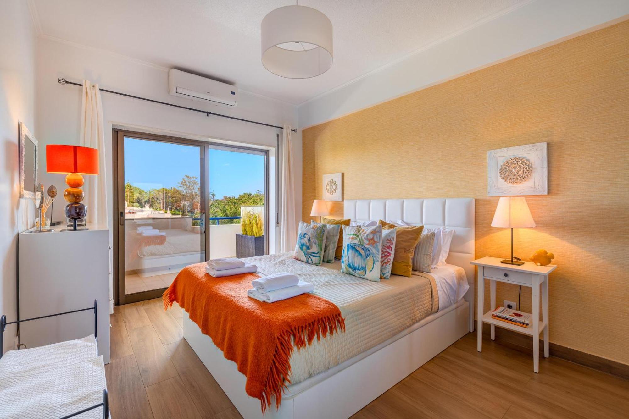 Apartamento Gomes -Free Airco, Wiffi & Swimming Pool- By Bedzy Porches  Exterior foto